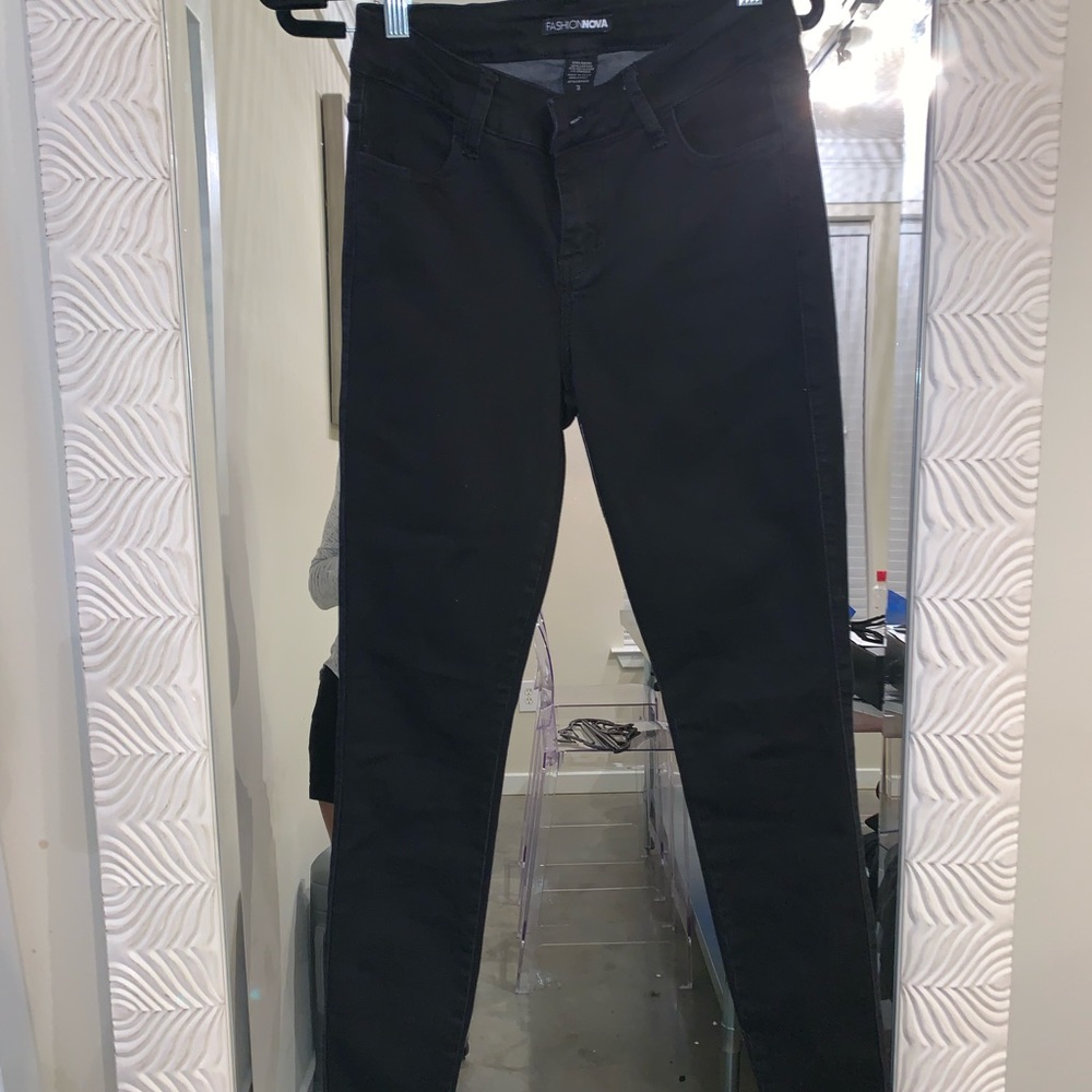 FashionNova Jeans - worn once.